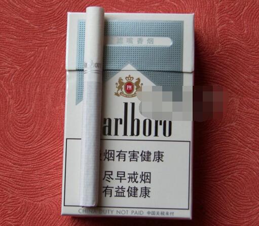 8元金圣香烟厂家